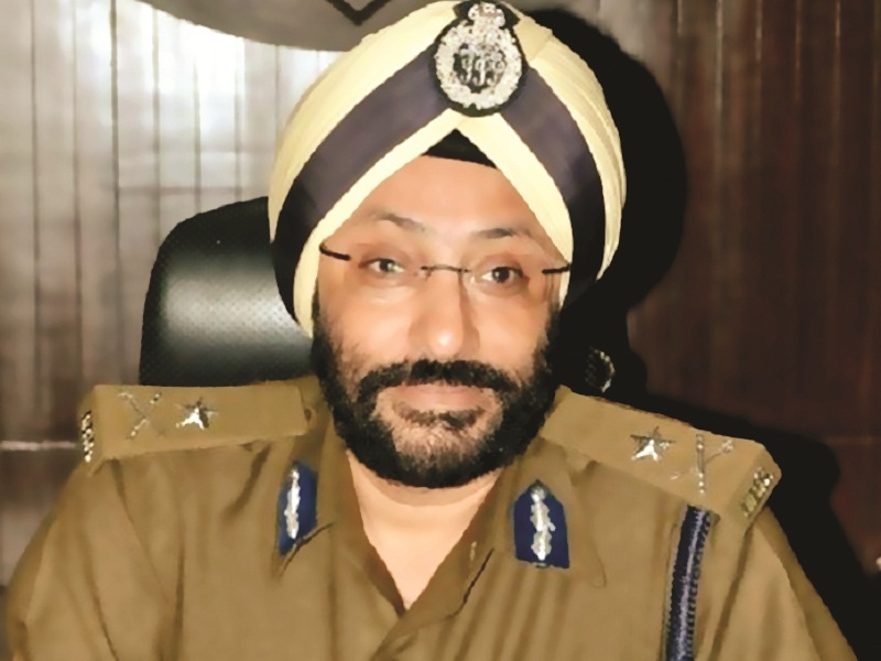 आय से अधिक संपत्ति मामले में निलंबित IPS जीपी सिंह को केंद्र सरकार द्वारा बर्खास्त किए जाने की खबर आ रही है.